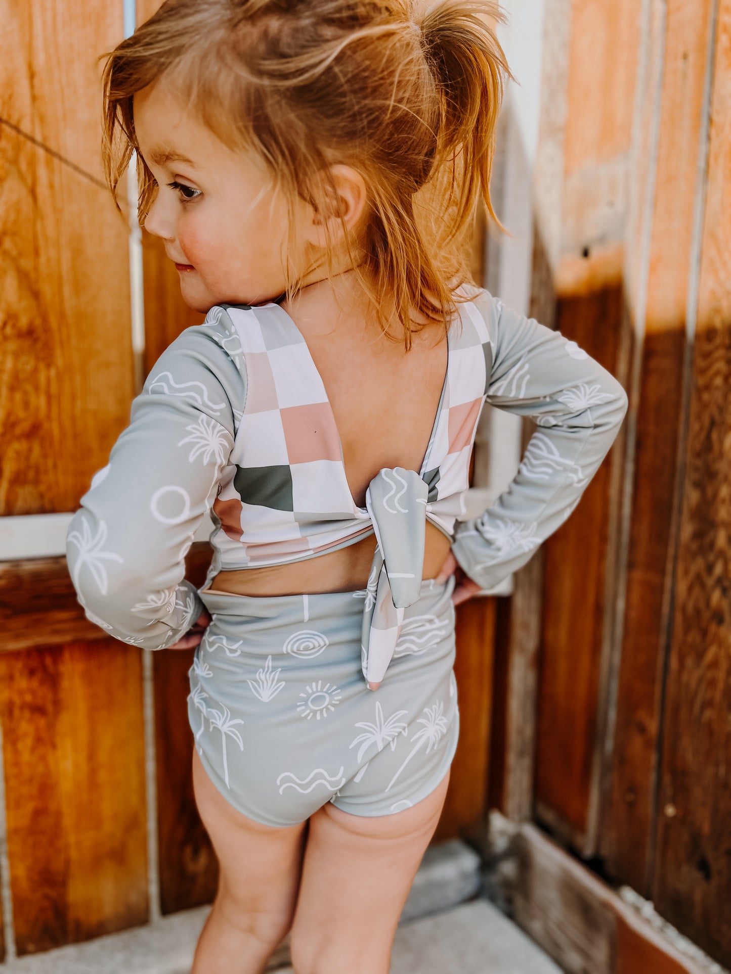 One piece tie back *reversible*