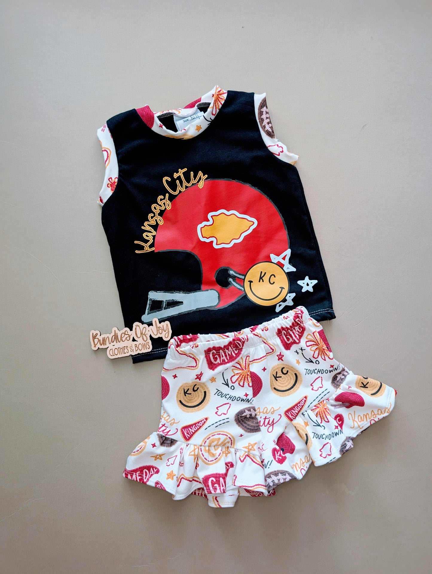 Shorties with ruffles