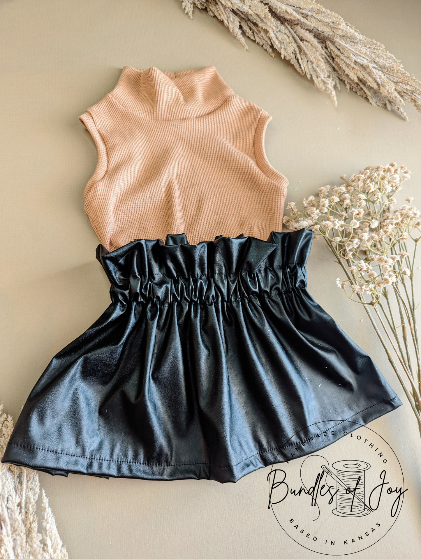 Mock neck tank (or normal neckline)