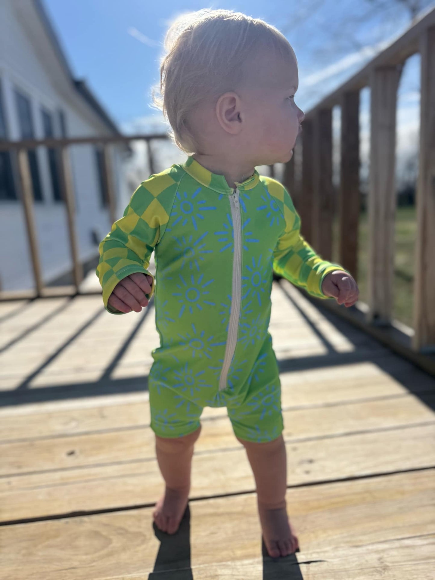 Zippered shorts rash guard