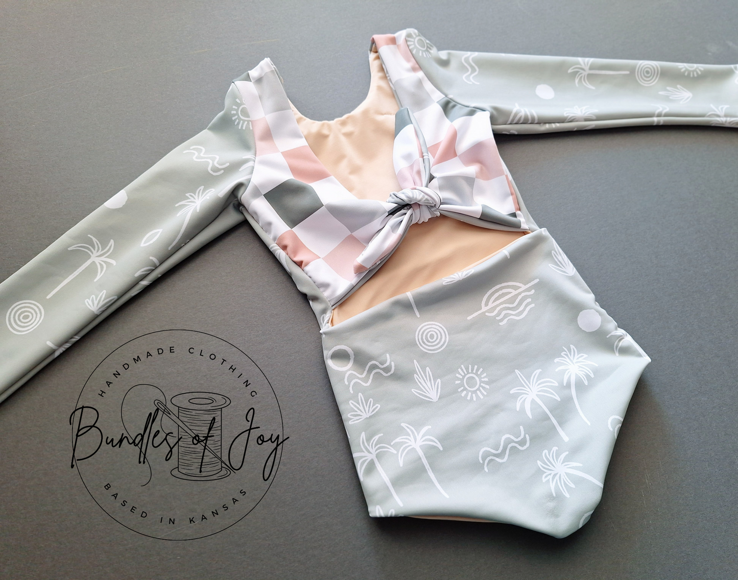 One piece tie back *reversible*