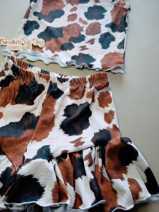Shorties with ruffles